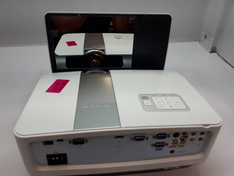 BENQ MW843UST PROJECTOR ULTRA SHORT THROW 3000 LUMENS HD HDMI &