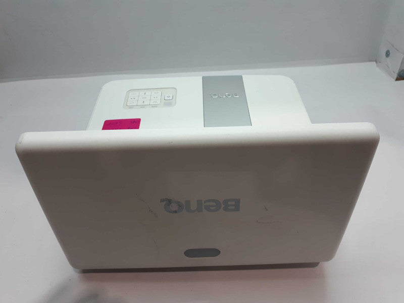 BenQ MW851UST Ultra Short Throw FHD 3D DLP Projector Q& &