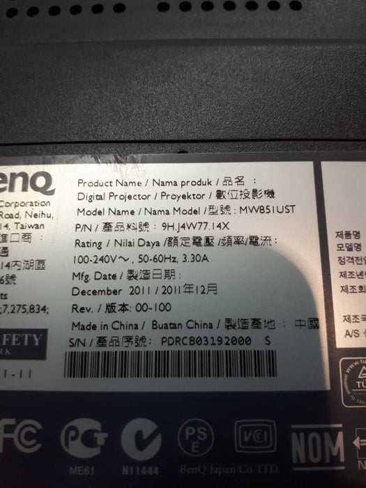 BenQ MW851UST Ultra Short Throw FHD 3D DLP Projector Q& &
