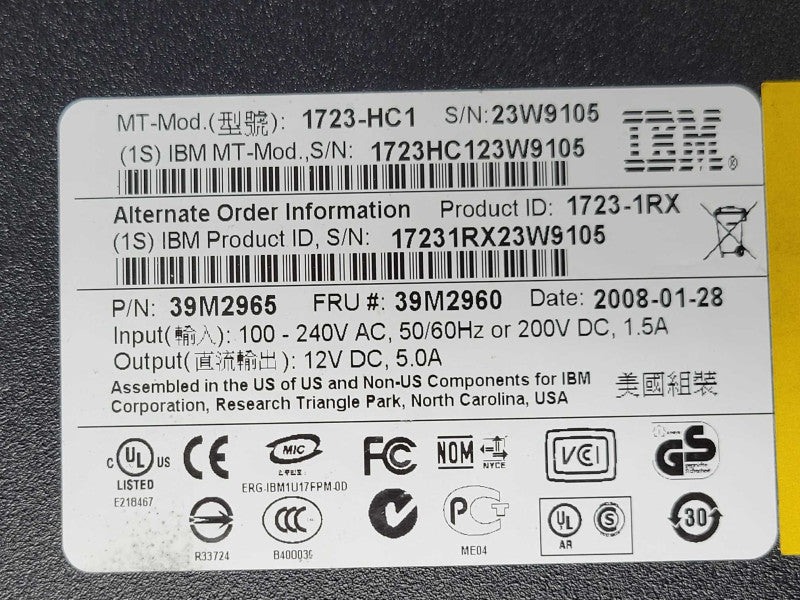 IBM 1723-HC1 39M2965 17\\" Rackmount LCD Monitor Keyboard _