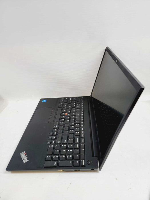 Lenovo E15 Gen 11 i5-1135G7 @ 2.40GHz, 16GB DDR4, 512GB M.2 !