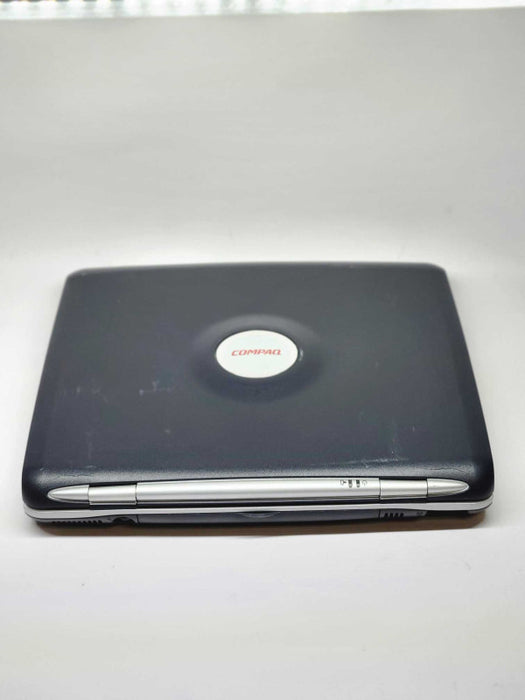 Vintage Compaq Presario 700 AMD Athlon 4 1400Mhz 247MB RAM NO HDD NO OS