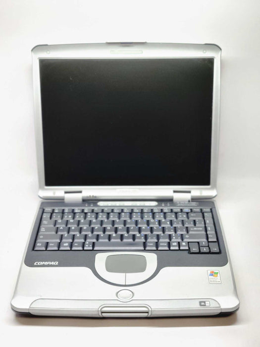 Vintage Compaq Presario 700 AMD Athlon 4 1400Mhz 247MB RAM NO HDD NO OS