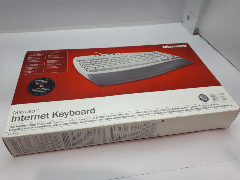 Microsoft C19-00336 Wired Internet Keyboard - OPEN BOX (PS/2) English &