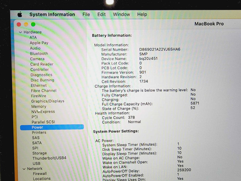Apple Macbook Pro 2019 Core i9-9980HK @ 2.4GHz 32GB DDR4 2TB SSD Pro Vega 4GB (
