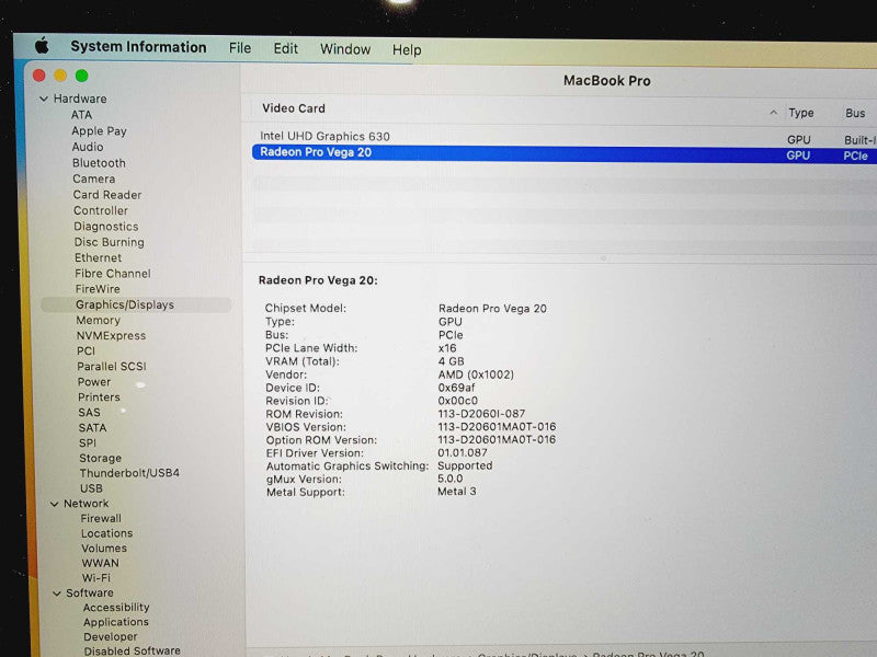 Apple Macbook Pro 2019 Core i9-9980HK @ 2.4GHz 32GB DDR4 2TB SSD Pro Vega 4GB (