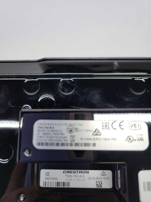 Crestron TSW-760-B-S 7 in. Touch Screen Q
