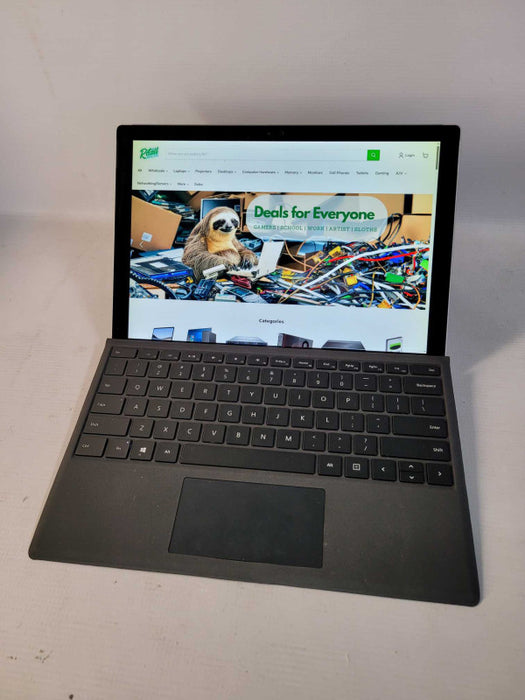 Microsoft Surface 4 (1724) - i5-6300U, 8GB RAM, 256GB SSD - READ