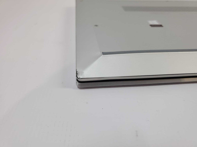 HP EliteBook 840 G8 i7-1185G7, 16GB DDR4, 512GB m.2 **Dented case see photos