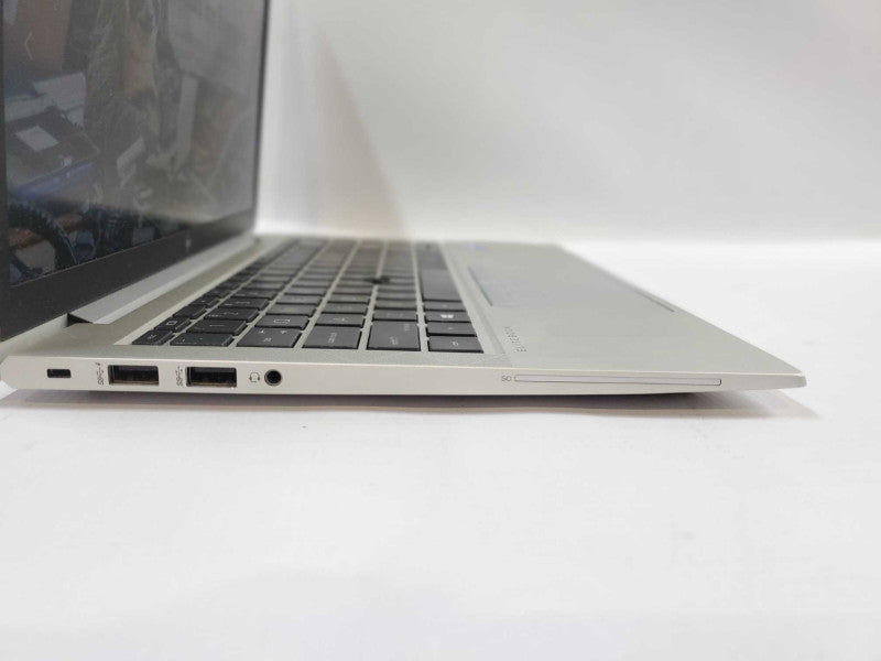 HP EliteBook 840 G8 i7-1185G7, 16GB DDR4, 512GB m.2 **Dented case see photos