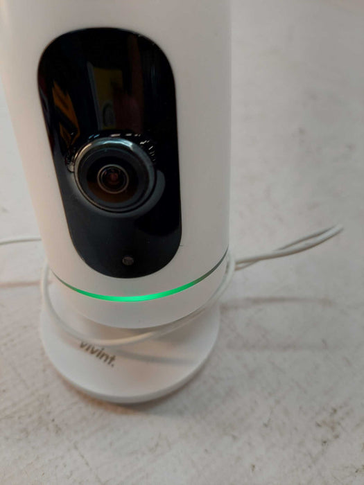 Vivint VCam1 Camera Smart Home Indoor Camera with Adaptor