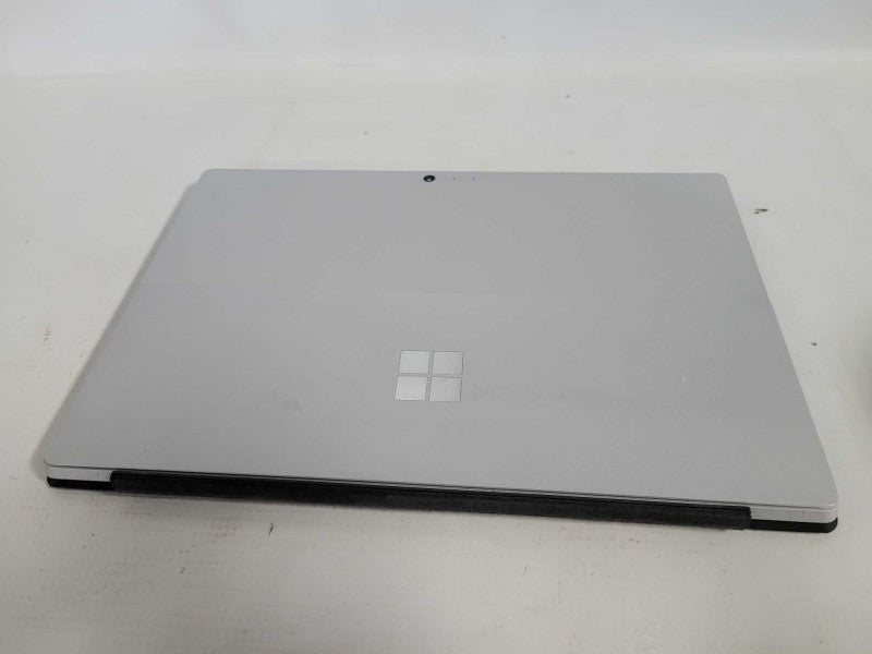 Microsoft Surface 4 (1724) - i5-6300U, 8GB RAM, 256GB SSD - READ