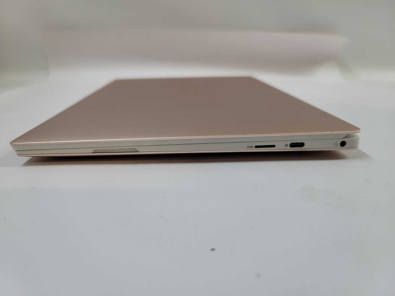 Dell Rose Gold XPS 13 9370 i7-8550U @ 1.80GHz, 8GB DDR3, 256GB NVMe Î²