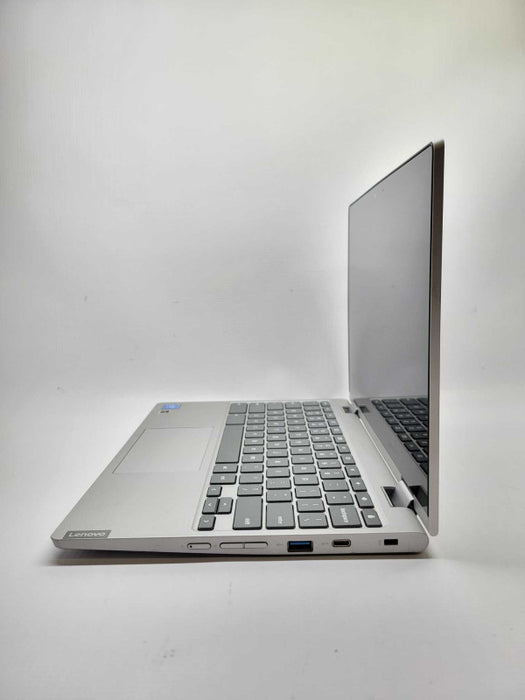 LENOVO CHROMEBOOK - Intel Celeron 4000N @ 1.1Ghz-2.8GHz - 4GB - 32GB Touch