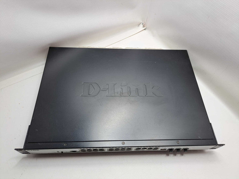 D-Link DGS-1510-28XMP 24-Port Gigabit Stackable PoE Switch 10G SFP UpLink )