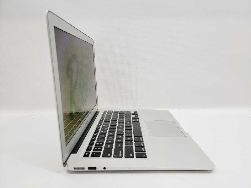 Apple Macbook Air 2015 13\\" Core i7-5650U @ 2.2GHz 8GB DDR3 500GB SSD (