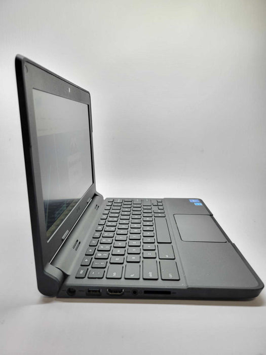 Dell Chromebook 11 P22T 11.6\\" CeleronN2840 2.16GHz 4GB RAM 16GB SSD Non-Touch