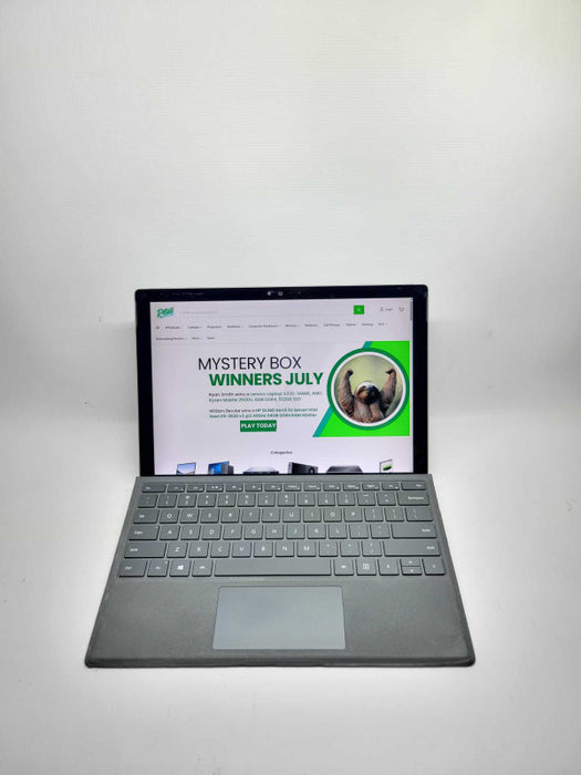 Microsoft Surface Pro 4 - i5-6300U | 8GB RAM | 256GB SSD | Keyboard |Power