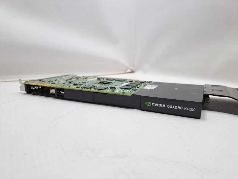 NVIDIA Quadro K4200 4GB GDDR5 Graphics Card - DVI, DisplayPort + Bracket )