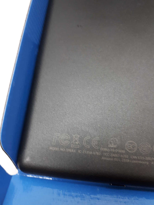 Amazon Kindle 6\\" 4gb wi-fi, 3rd Generation New &