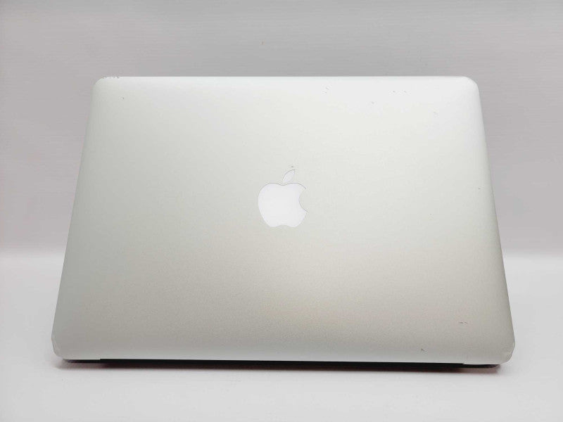 Apple Macbook Air 2015 13\\" Core i5-5250U @ 1.6GHz 8GB DDR3 250GB SSD (