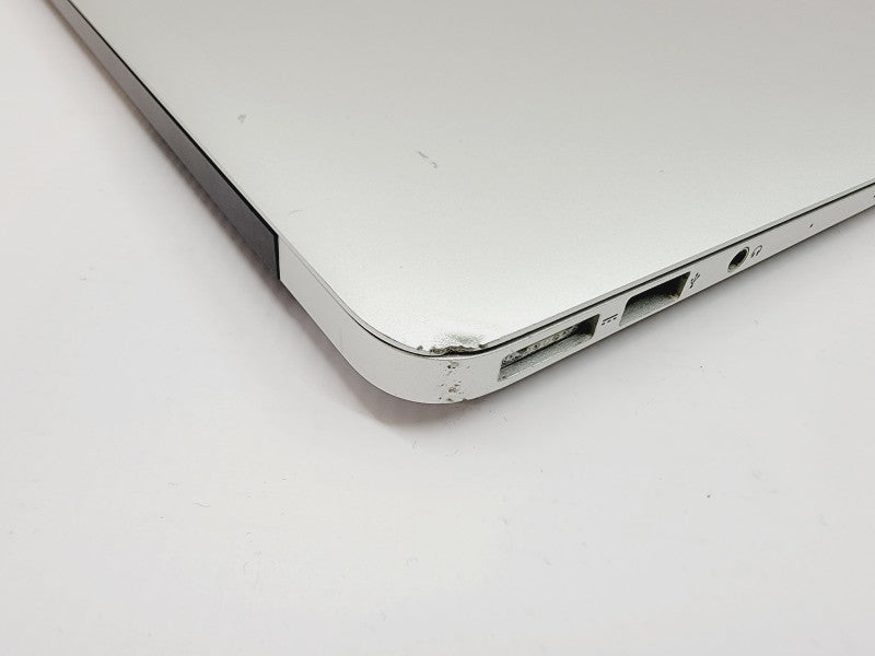 Apple Macbook Air 2015 13\\" Core i5-5250U @ 1.6GHz 8GB DDR3 250GB SSD (