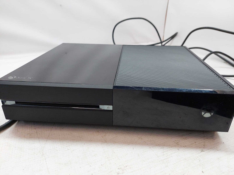 Microsoft Xbox One Console Model: 1540 (Parts)