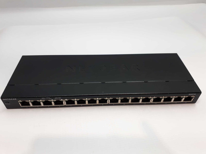 Netgear gs316 16 port gigabit unmanaged network switch &