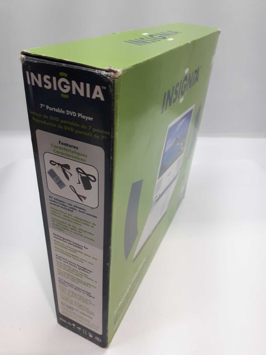 Insignia IS-PD040922 Portable DVD Player (7\\") &