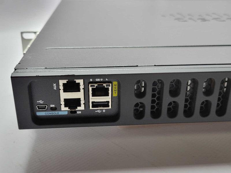 CISCO ISR4331/K9 3-Port Gigabit Router ISR4331, NO CPU CLOCK ISSUE Q_