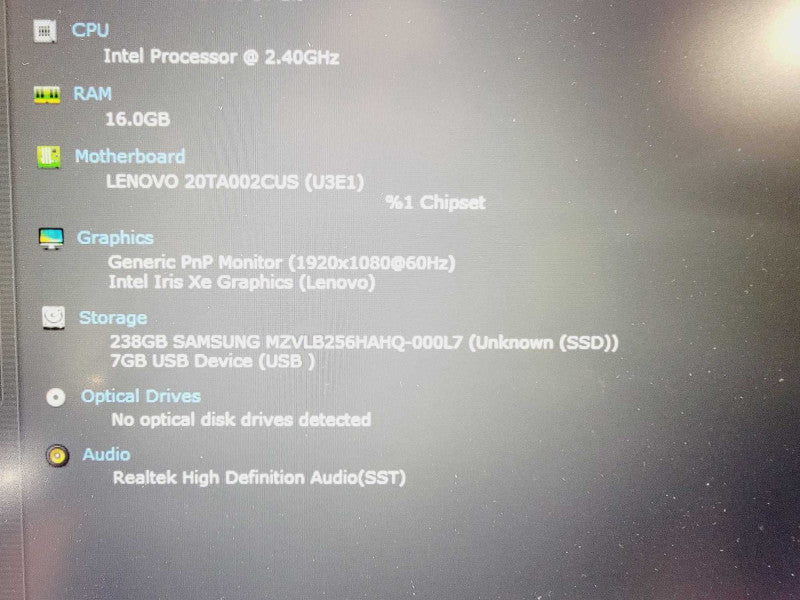 Lenovo ThinkPad E14 14\\" Core i5-1135G7 @ 2.4GHz 16GB DDR4 250GB SSD (
