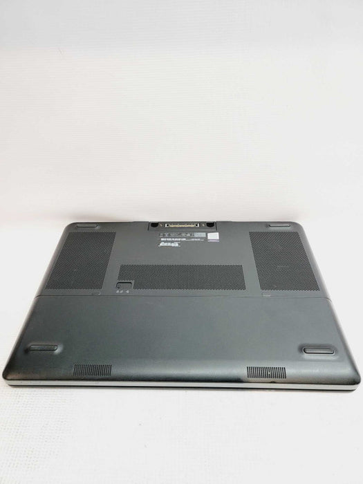 Dell Precision 7520 Xeon E3-1545M - 16GB 1TB Radeon Pro WX !