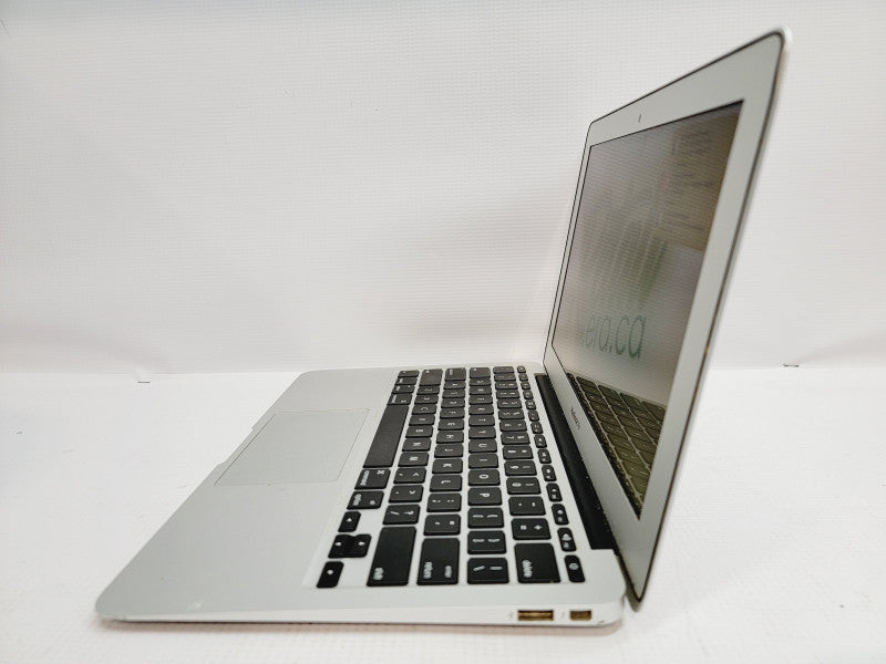 Apple Macbook Air 2015 11\\" Core i5-5250U @ 1.6GHz 4GB DDR3 120GB SSD (