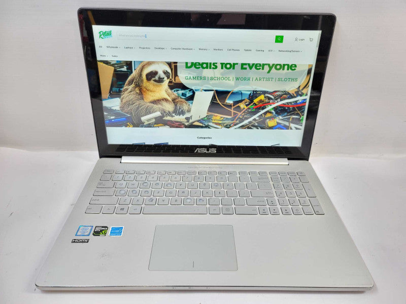 ASUS UX501V NoteBook i7-6700HQ, 16GB DDR4, 2GB GeForce GTX 960M, 512GB SSD Î²