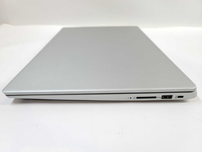 Lenovo IdeaPad 330S-15KIIB i7-8550U @ 1.80GHz, 8GB DDR4, 256GB m.2 Î²