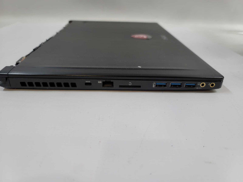ASUS ROG Strix GL703GE i7-8750H, 32GB DDR4, NO STORAGE, NO POWER, FOR PARTS  Î²