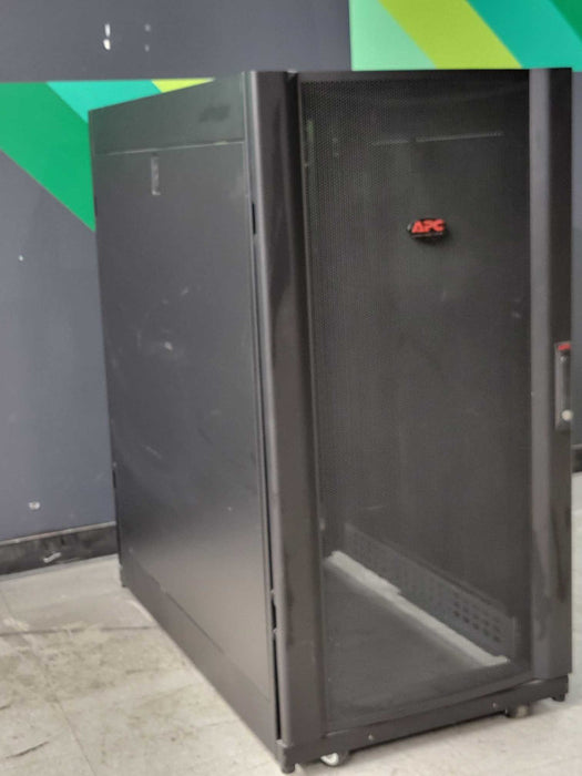 APC AR3104 Server Rack Enclosure, 24U, Black, 116x107x59cm (H,D,W) _