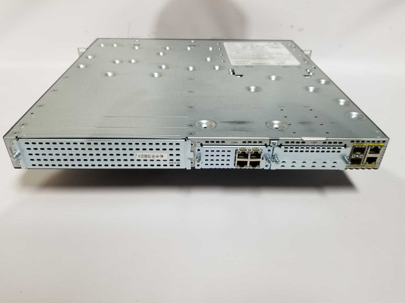 Cisco ISR4331 integrated service Router - READ BELOW - No Clock Issue #