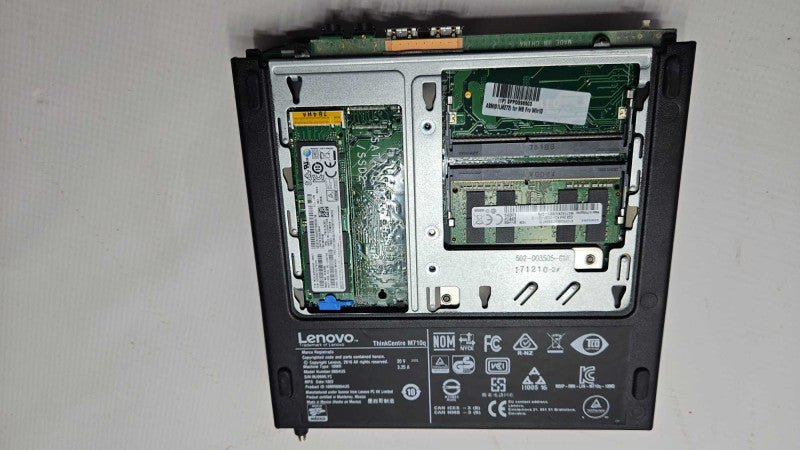 Lenovo ThinkCentre i5-7500T @ 2.70GHz 16GB Ram 256GB M.2 + Adapter  Q)