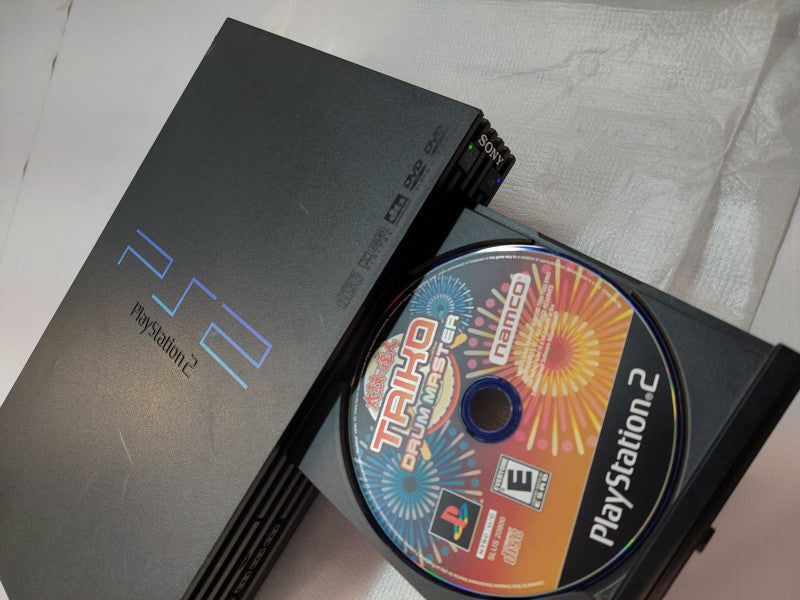 Playstation 2 Fat Model: SCPH-39001 (1 Game)