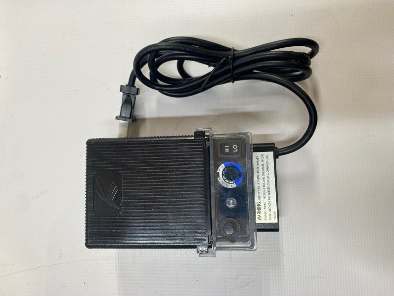 OEM KICHLER Landscape Outdoor Transformer DA-60-12W-1HL 60W READ!
