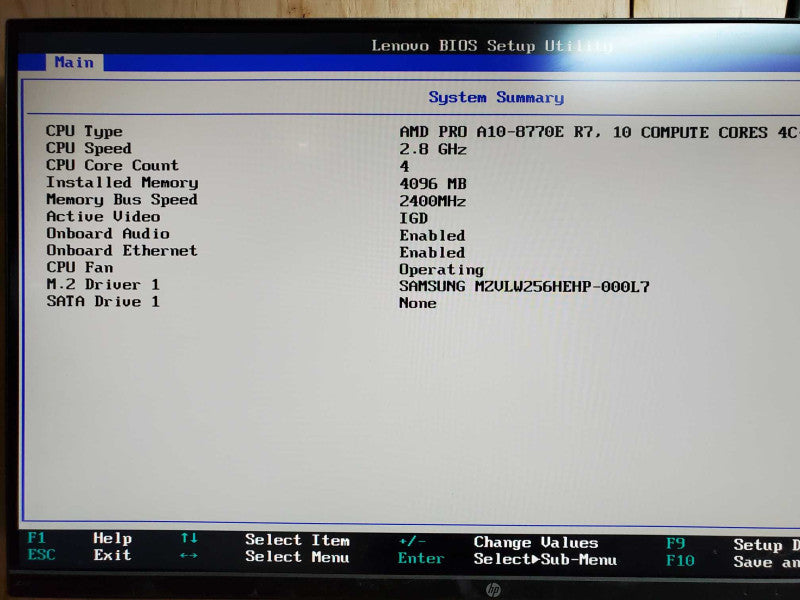 Lenovo ThinkCenter M715q - Amd A10-8770E R7 @ 2.8 GHZ 4GB DDR4 Q