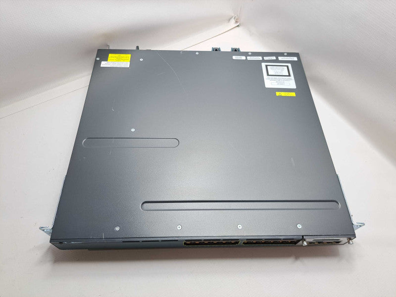 Cisco WS-C3560X-24P-E 24-Port Gigabit PoE+ NetworkSwitch + C3KX-NM-10G Module )