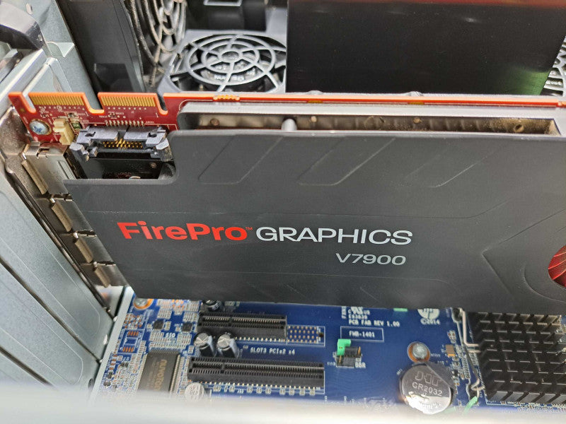 HP Z440 Workstation Xeon E5-1620 v4 @ 3.50GHz 32GB DDR4 V7900 GPU )