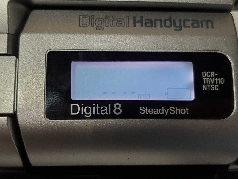 Sony Digital8 SteadyShot Handycam DCR-TRV110 Camcorder (READ) |