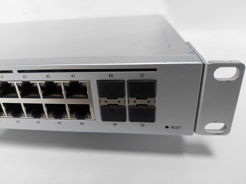 Unifi USW 48 PoE 48x port gigabit PoE Switch - Factory Reset #