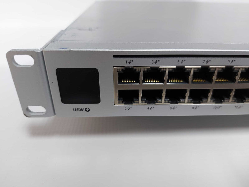 Unifi USW 48 PoE 48x port gigabit PoE Switch - Factory Reset #