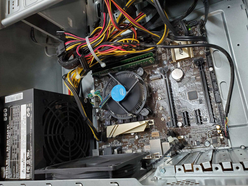 Custom PC - Intel i7-6700 @ 3.40 GHZ 16GB DDR4 550W PSU