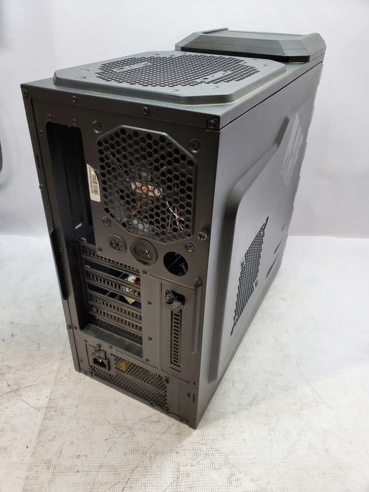 CoolerMaster Mid Tower case with 800W PSU *READ*