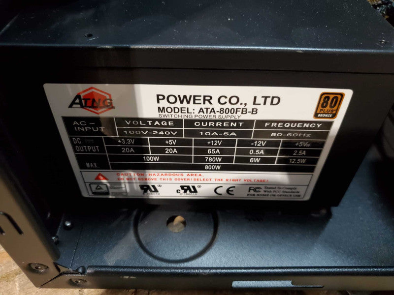 CoolerMaster Mid Tower case with 800W PSU *READ*